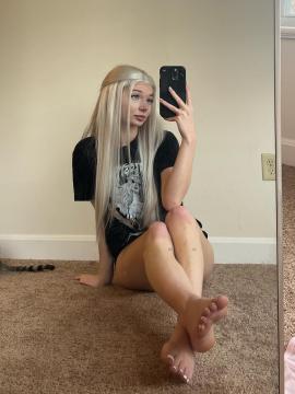 OnlyFans - ren ♡ / @valkcy Scene 12 — photo 20 of 20