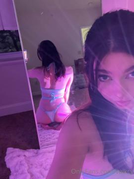 OnlyFans - ren ♡ / @valkcy Scene 13 — photo 12 of 20