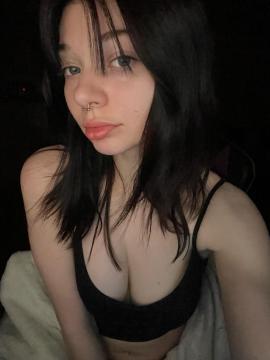 OnlyFans - ren ♡ / @valkcy Scene 20 — photo 10 of 20