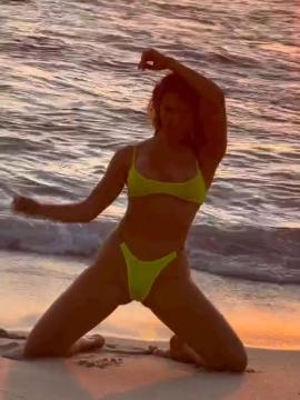 OnlyFans - Rebekah Leah 🤩😍😘 Scene 2 — photo 8 of 20