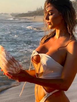 OnlyFans - Rebekah Leah 🤩😍😘 Scene 8 — photo 11 of 20