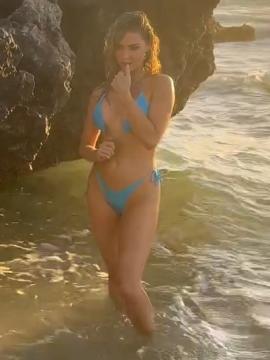 OnlyFans - Rebekah Leah 🤩😍😘 Scene 9 — photo 2 of 20
