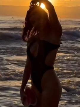 OnlyFans - Rebekah Leah 🤩😍😘 Scene 14 — photo 5 of 20