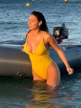 OnlyFans - Rebekah Leah 🤩😍😘 Scene 38 — photo 9 of 20