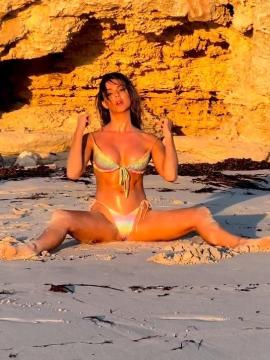 OnlyFans - Rebekah Leah 🤩😍😘 Scene 41 — photo 1 of 20
