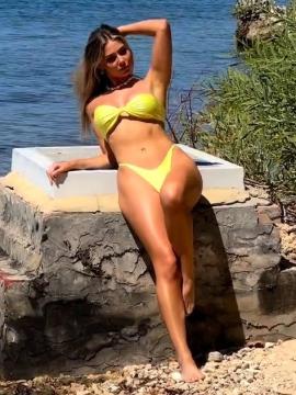 OnlyFans - Rebekah Leah 🤩😍😘 Scene 107 — photo 9 of 20