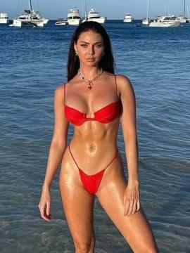 OnlyFans - Rebekah Leah 🤩😍😘 Scene 126 — photo 17 of 20
