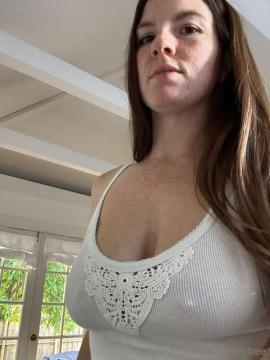OnlyFans - 𝖫𝗂𝗅𝗒𝗆𝗂𝖼𝗁𝗂 VIP XXX / @lilymichi Scene 284 — photo 6 of 20