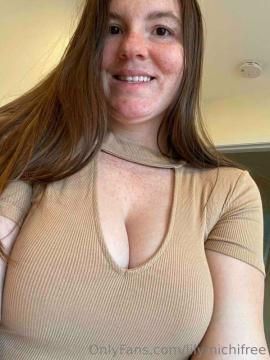 OnlyFans - 𝖫𝗂𝗅𝗒𝗆𝗂𝖼𝗁𝗂 VIP XXX / @lilymichi Scene 284 — photo 11 of 20