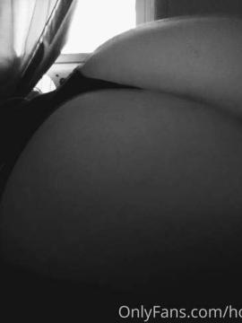 OnlyFans - That One Redhead / @blazedbeaut Scene 15 — photo 3 of 20