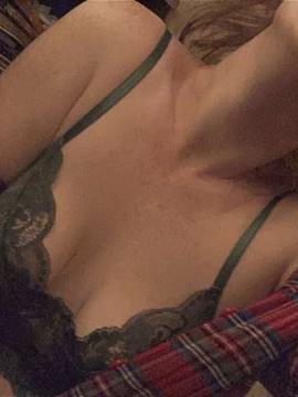 OnlyFans - That One Redhead / @blazedbeaut Scene 16 — photo 14 of 20