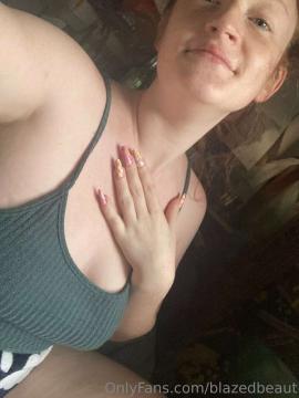 OnlyFans - That One Redhead / @blazedbeaut Scene 30 — photo 2 of 20