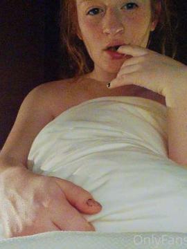 OnlyFans - That One Redhead / @blazedbeaut Scene 31 — photo 4 of 20