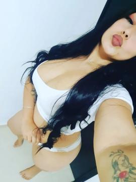 OnlyFans - Katha Londoño / @kathalond1 Scene 3 — photo 2 of 20
