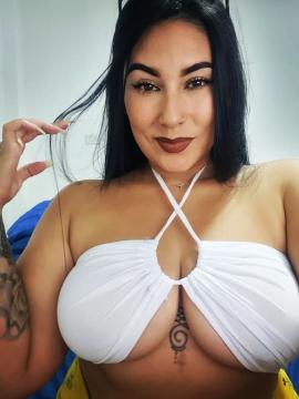 OnlyFans - Katha Londoño / @kathalond1 Scene 3 — photo 16 of 20
