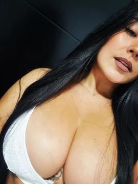 OnlyFans - Katha Londoño / @kathalond1 Scene 4 — photo 4 of 20