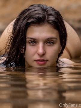 OnlyFans - Leah Gotti / @leahgotti Scene 53 — photo 6 of 20