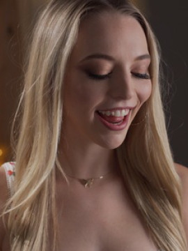 Teen dream Lily Larimar gives us the DL about her favorite positions secret fantasies and more in this interview — photo 14 of 16