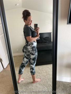 OnlyFans - Natalia Mackenzie / @cammodelnataliavip Scene 132