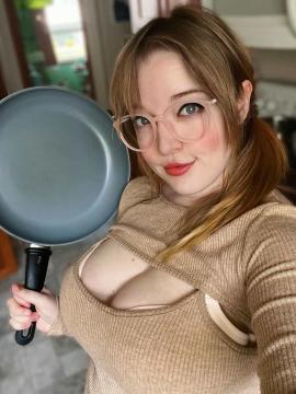 OnlyFans - marshmallowmaximus / @marshmallowmaximus Scene 11 — photo 9 of 20