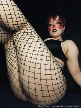 OnlyFans - marshmallowmaximus / @marshmallowmaximus Scene 16 — photo 7 of 20