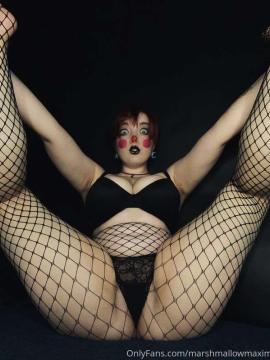 OnlyFans - marshmallowmaximus / @marshmallowmaximus Scene 30 — photo 16 of 20