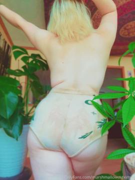 OnlyFans - marshmallowmaximus / @marshmallowmaximus Scene 93 — photo 13 of 20