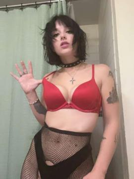 OnlyFans - Chicken / @sukoshicosplay Scene 51 — photo 13 of 20