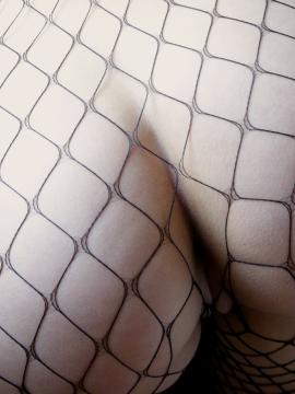 Asian Fishnet Succulence — photo 4 of 12