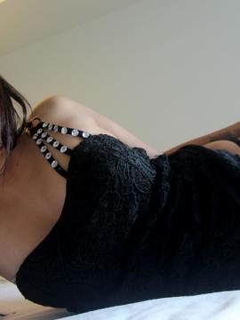Bald Pussy MILF — photo 2 of 12