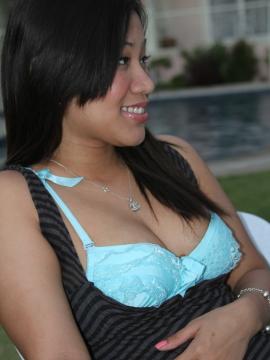 Betyna - Super Soaker (a REAL Squirter!) — photo 1 of 15