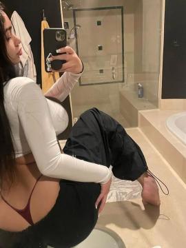 OnlyFans - Lexi2Legit / @hott4lexi Scene 2