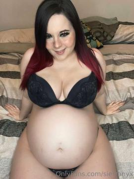 OnlyFans - Sierra Nyx / @sierranyx Scene 58 — photo 16 of 20