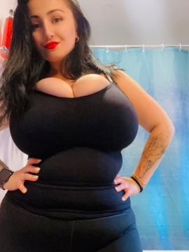 OnlyFans - Roxanne Heaven / @roxanneheaven Scene 4 — photo 4 of 20