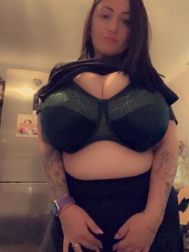 OnlyFans - Roxanne Heaven / @roxanneheaven Scene 43 — photo 12 of 20