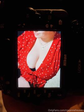 OnlyFans - Roxanne Heaven / @roxanneheaven Scene 107 — photo 17 of 20
