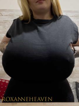 OnlyFans - Roxanne Heaven / @roxanneheaven Scene 157 — photo 10 of 20