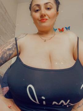 OnlyFans - Roxanne Heaven / @roxanneheaven Scene 183 — photo 9 of 20
