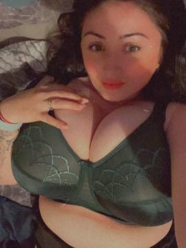 OnlyFans - Roxanne Heaven / @roxanneheaven Scene 200 — photo 13 of 20
